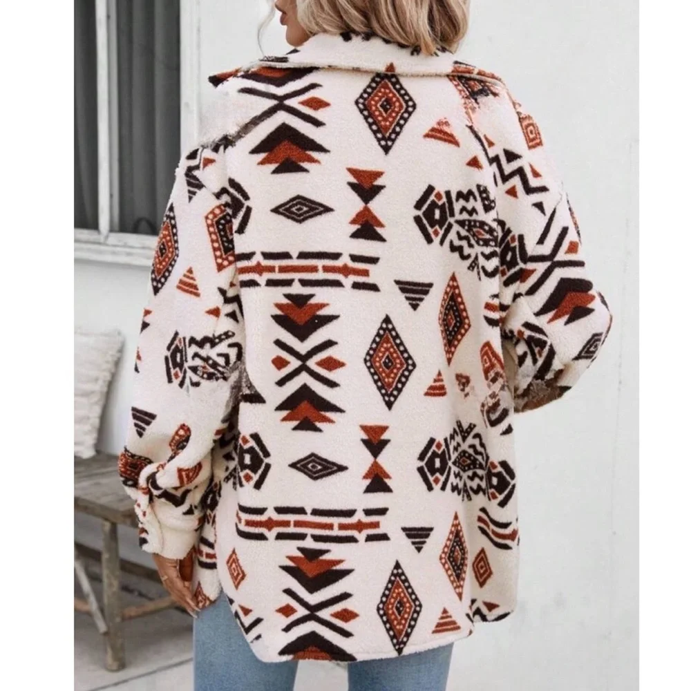 Boho Aztec Teddy Jacket - Picture 4 of 5